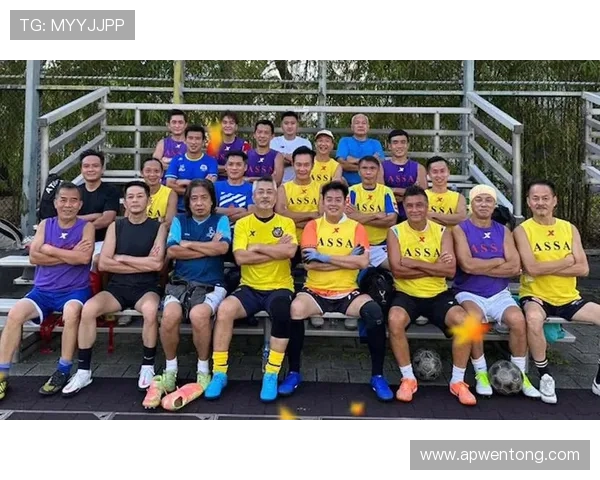 拍足球明星同款体验与偶像同场竞技的独特魅力与乐趣