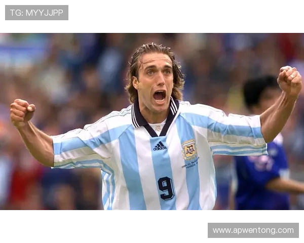 足球明星跨界之旅盘点那些在电影中闪耀的足球巨星们